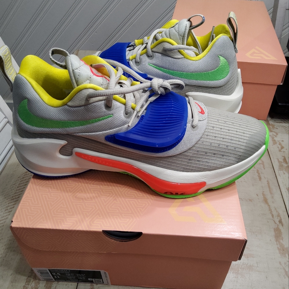 NIKE ZOOM FREAK 3, Antetokounmpo NBA Superstar